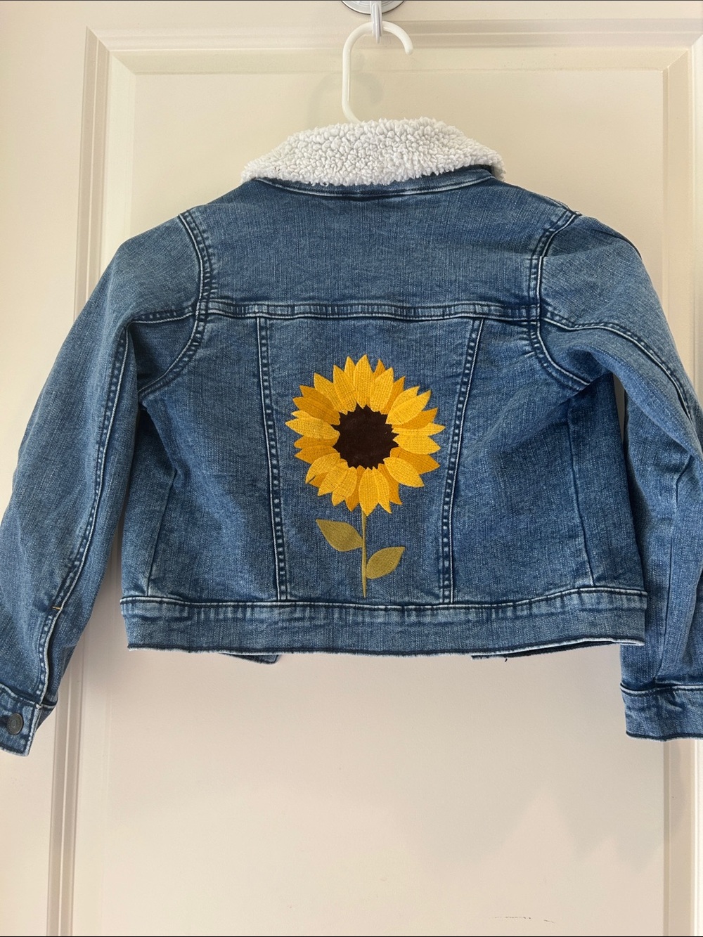 Gymboree Kids Blue Boxy Denim Jean Jacket Embroidered Yellow Sunflowers size 6